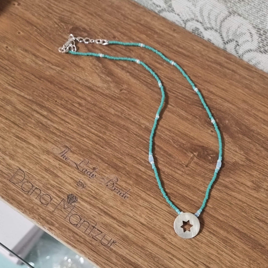 שרשרת אבני טורקיז עם תליון מגן דוד | דנה מנצור
