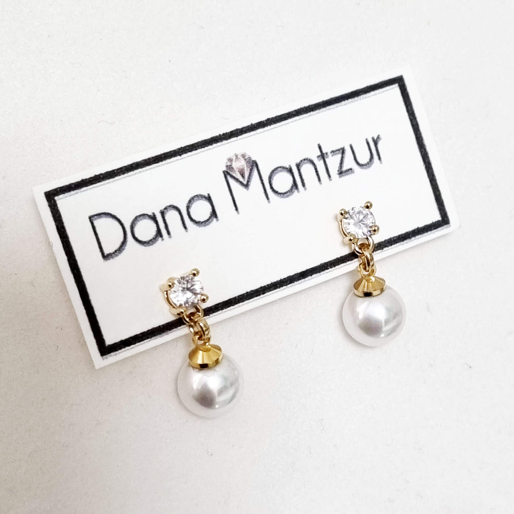 Gold pearl earrings, Dana Earrings, The Lady Bride