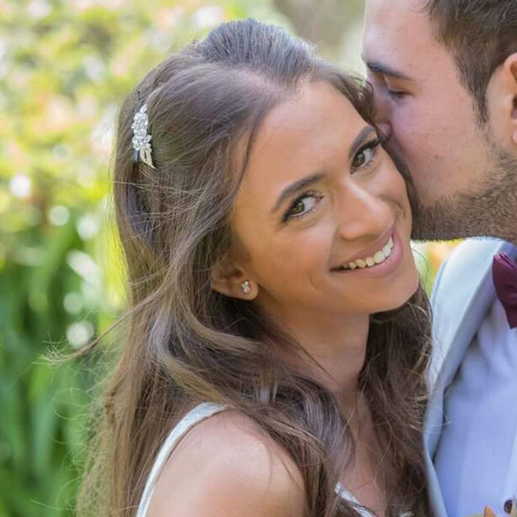 עגילי קריסטל קטנים דנה מנצור