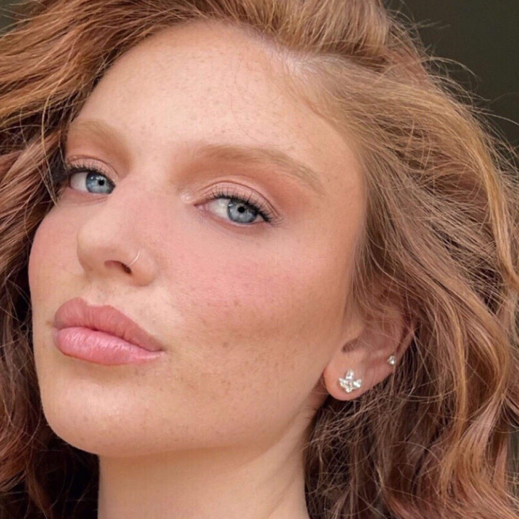 עגילי ג'ולי, עגילי קריסטל קטנים, דנה ממנצור