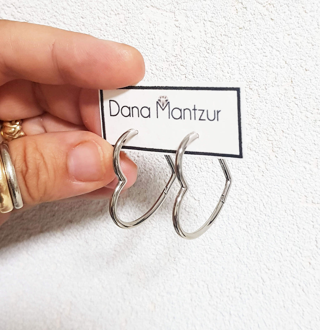 עגילי לבבות חישוק מכסף - דנה מנצור