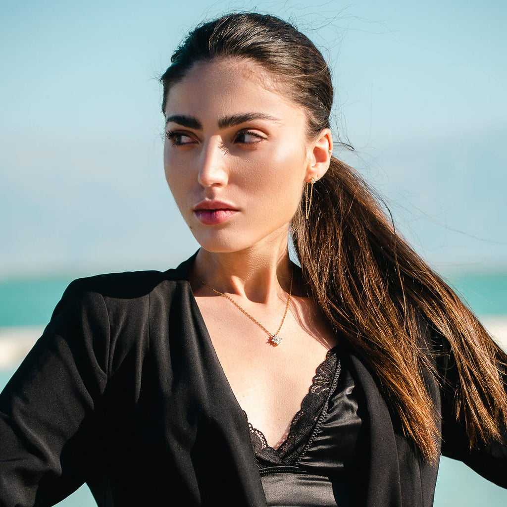 שרשרת יולונג, שרשרת דנה שרשרת זהב דנה מנצור