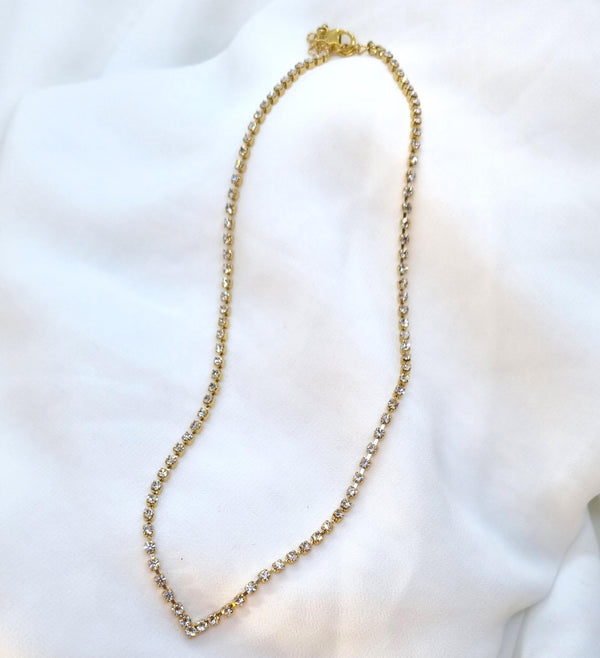 Choker V necklace, Gold crystal choker chain | Dana Mantzur