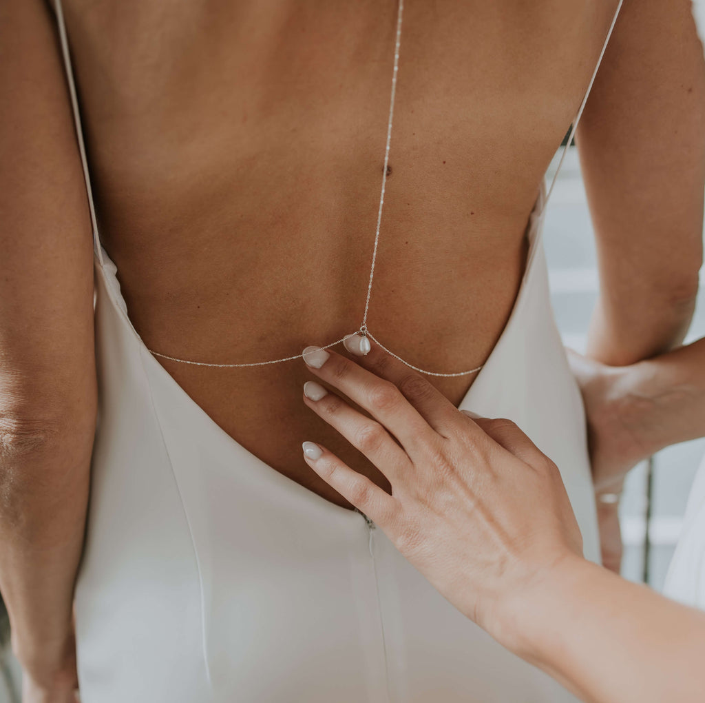 Eden back necklace | Pearl Boho Y lariat necklace | Dana Mantzur Eden back necklace | Pearl Boho Y lariat necklace | Dana Mantzur