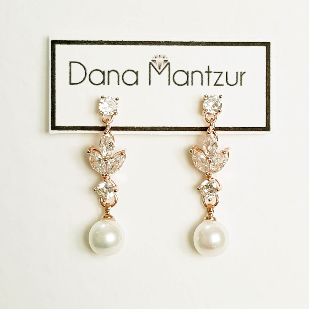 Gold zirconia dangling earrings