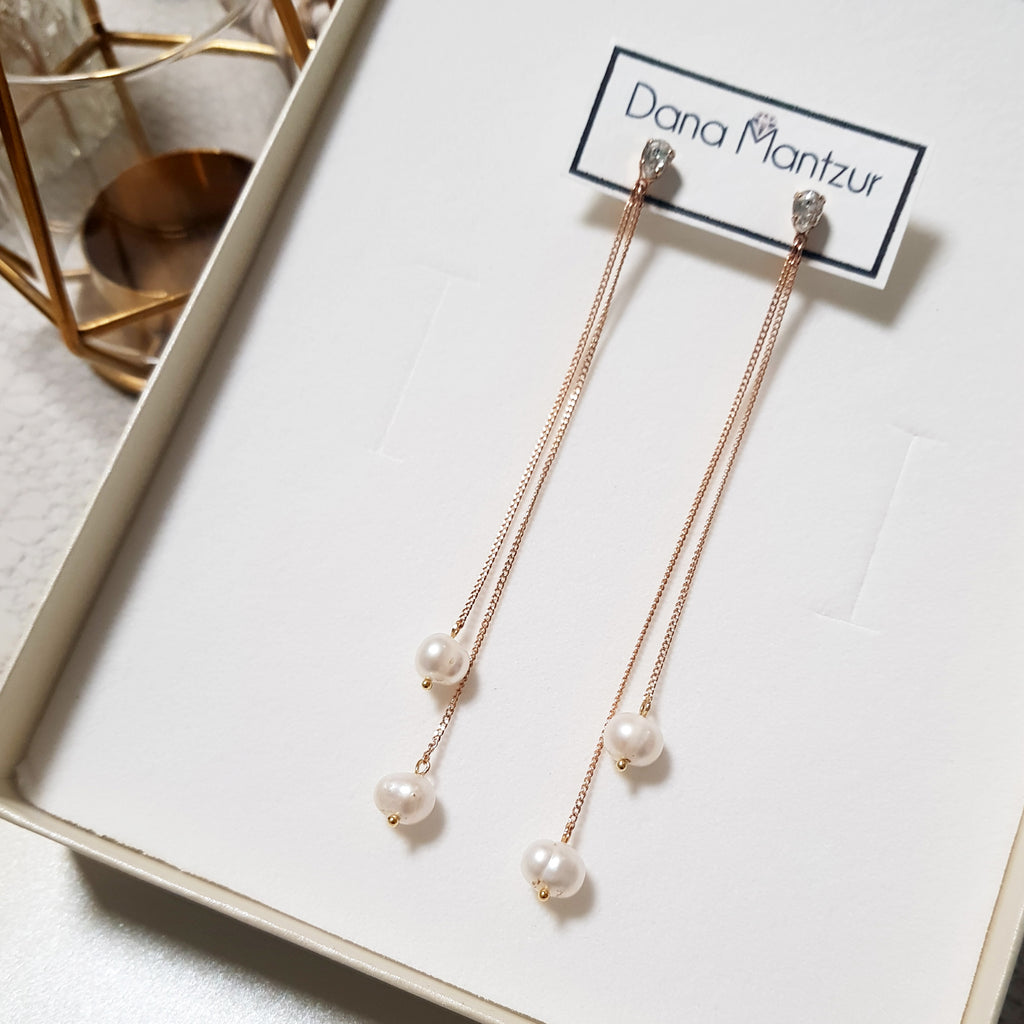 Rose gold pearl earrings | Kennedy Earrings | Dana Mantzur