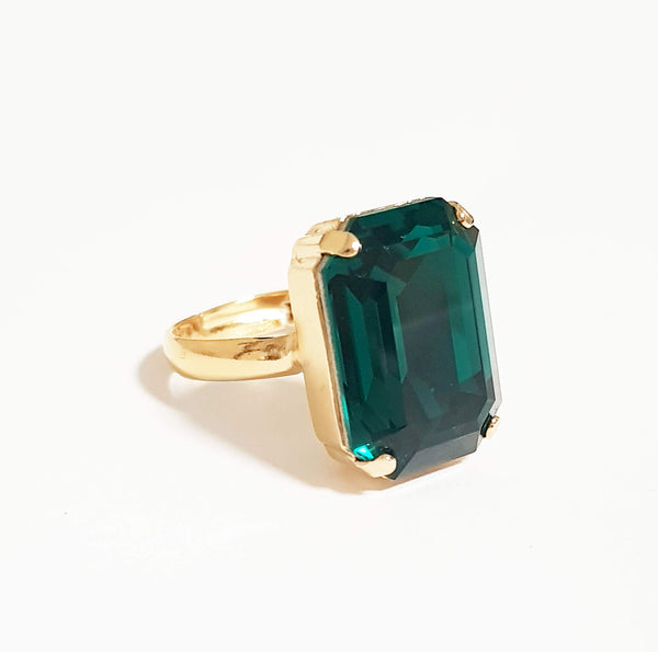 Geometric ring, Emerald gold ring, Dana Mantzur