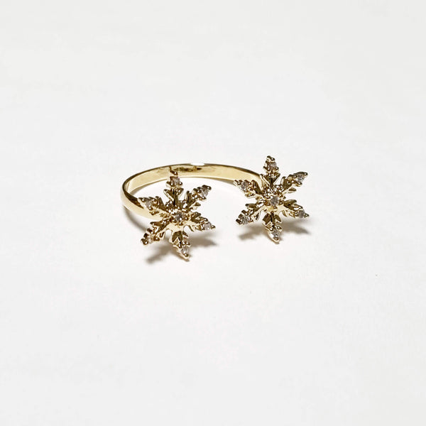 Gold snowflake ring, Nunataq ring, Dana Mantzur