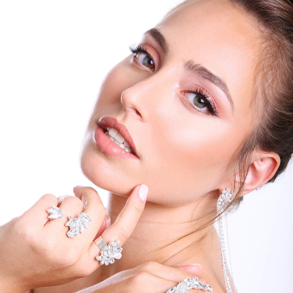Bride accessories