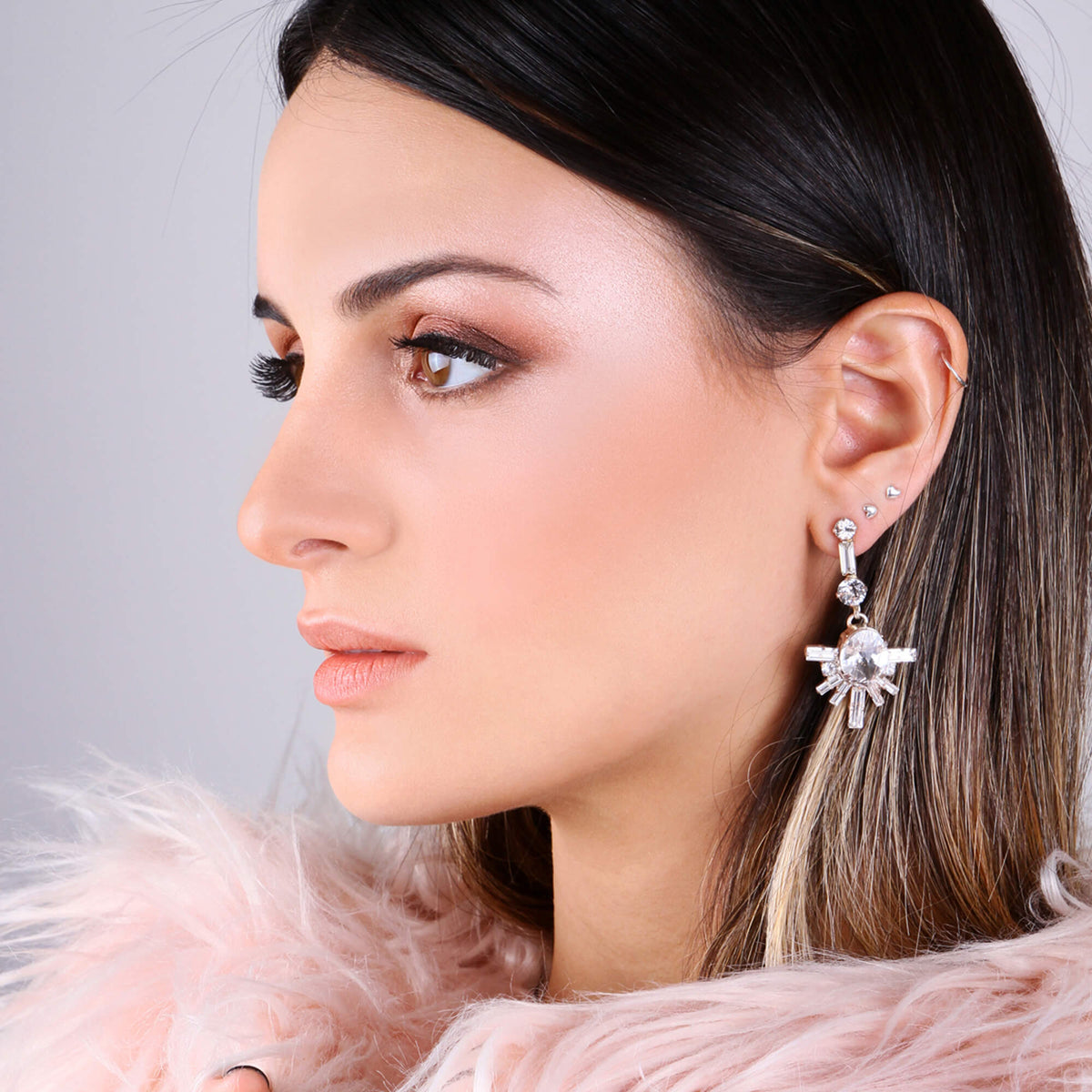 Women's chandelier clearance earrings