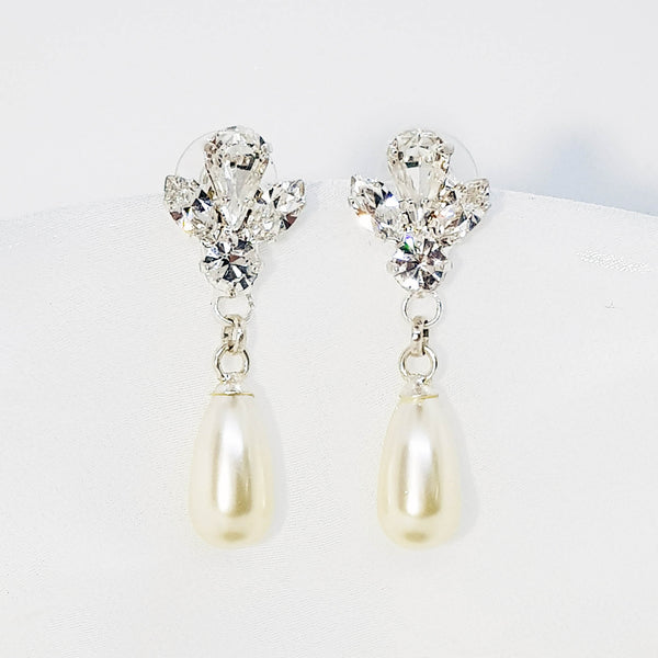 Classic bridal Pearl Earrings