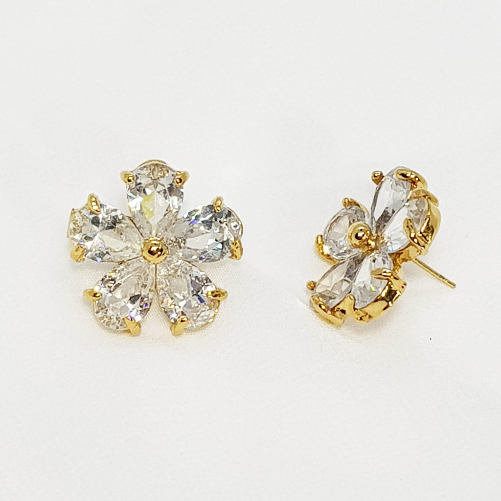 Gold zirconia earrings