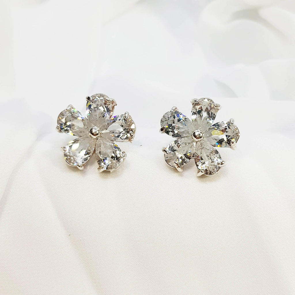 Silver zirconia earrings