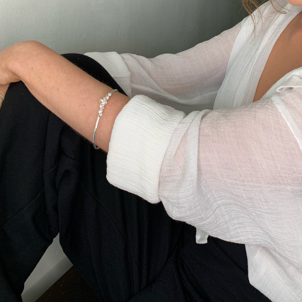 Zirconia bangle bracelet