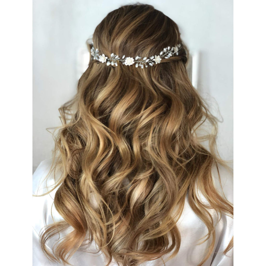 Pearl hair wreath