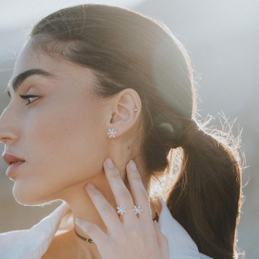 Snowflake Earrings: silver woman jewelry, Dana Mantzur 