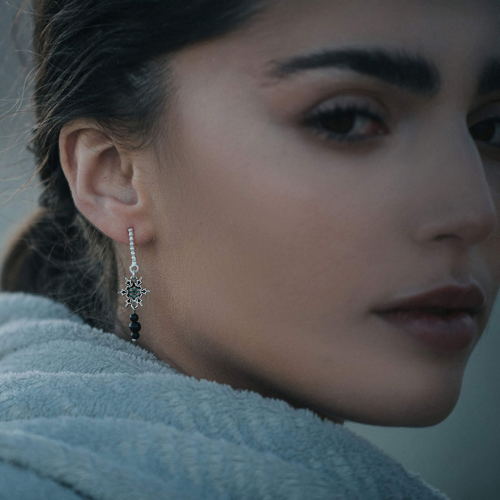 Hubbard Earrings: Winter is coming earrings | Dana Mantzur